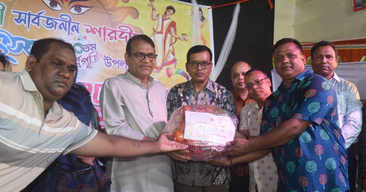 উৎসবমুখর পরিবেশে ঢাকা দক্ষিণ সিটি কর্পোরেশন এলাকায় দুর্গা পূজা উদযাপিত হচ্ছেঃ ডিএসসিসি প্রশাসক