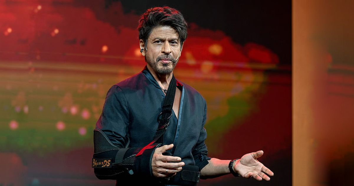 Shah-Rukh-Khan-is-the-richest-actor-in-Bollywood-at-Billionaire-Club