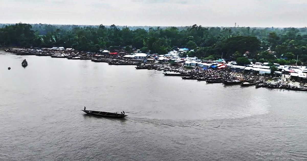 Demanding-the-construction-of-the-Brahmaputra-bridge-in-Kurigram