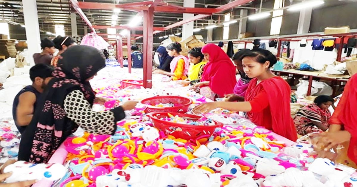 সম্ভাবনাময়-খেলনা-শিল্পের-প্রসার-ঘটাতে-প্রয়োজন-সরকারি-পৃষ্ঠপোষকতা
