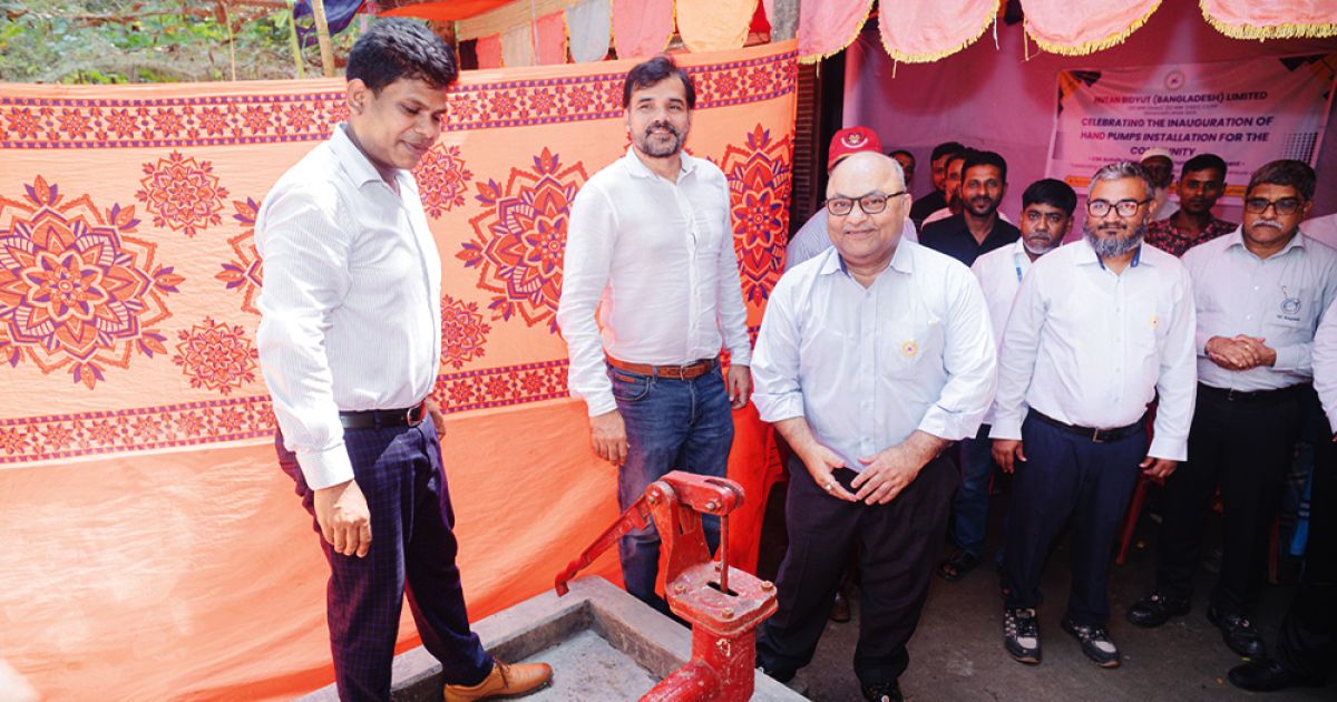 Tubewell-distribution-among-poor-and-underprivileged-families-in-Borhanuddin