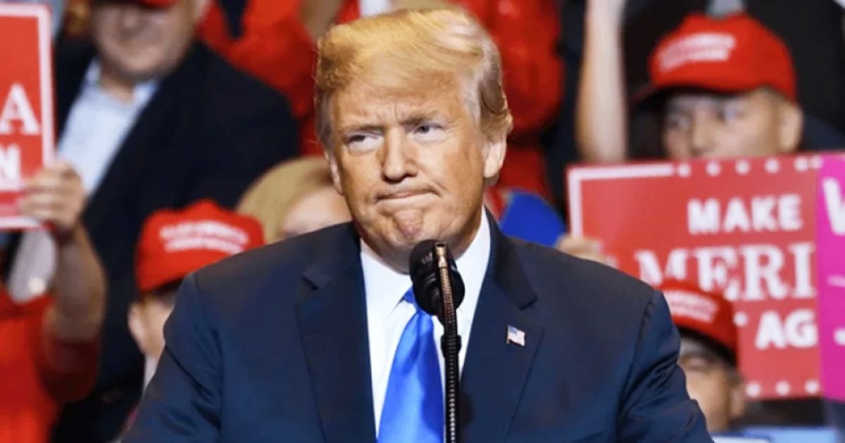 Trump-is-in-trouble-in-his-own-country