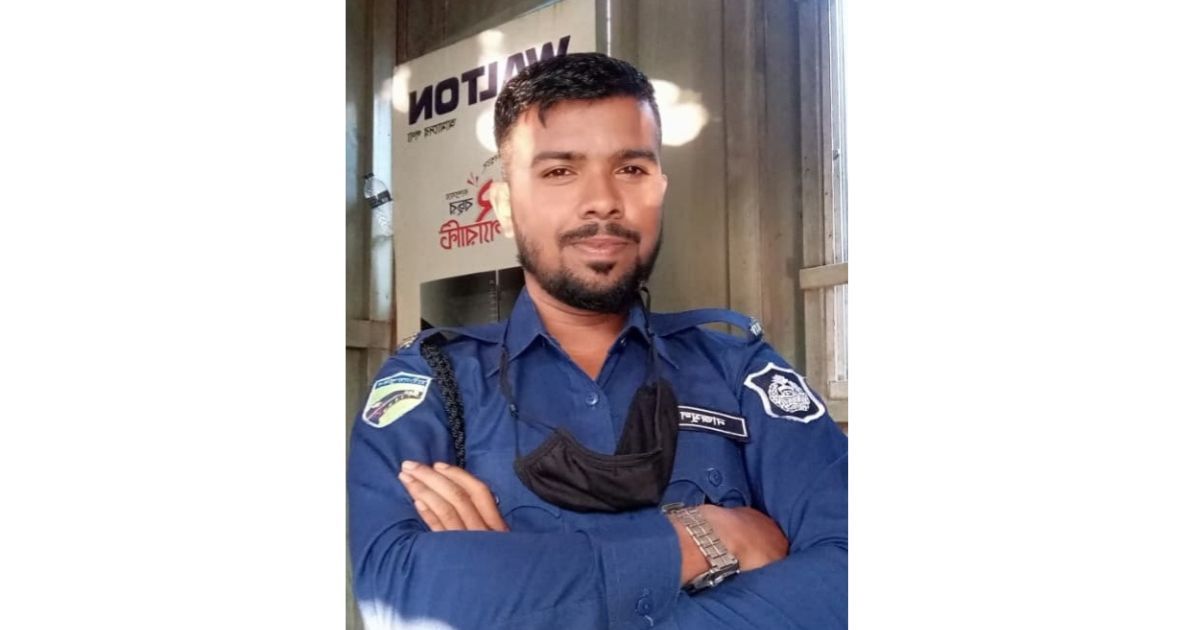 Policeman-Nazmul-lost-his-life-after-being-hit-by-a-truck-in-Bhairab 
