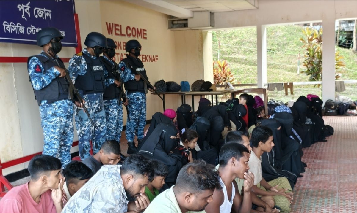 Rescued-44-Rohingya-men-and-women-on-sea-voyages-lured-by-marriage