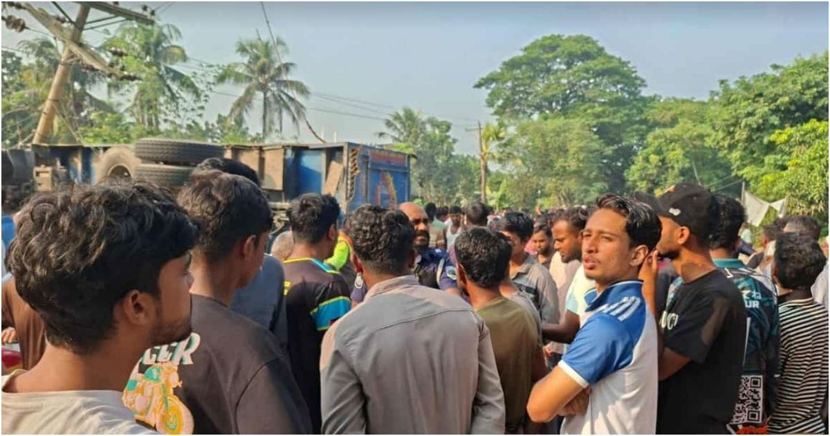 3-killed-including-two-school-students-in-Pabna-truck-crash