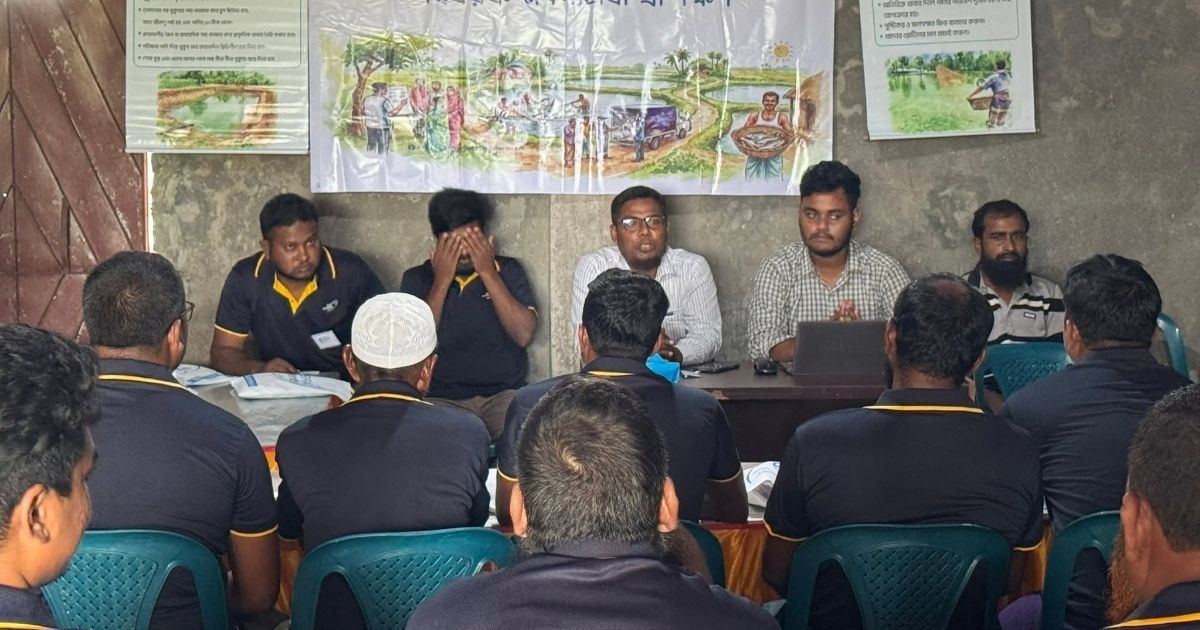 তাড়াশে মাছ চাষে দক্ষতা বৃদ্ধিতে মৎস্যচাষী প্রশিক্ষণ অনুষ্ঠিত