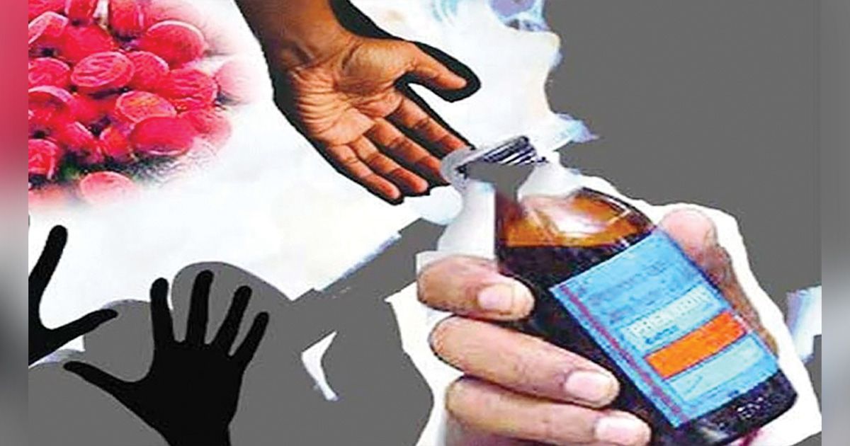 হাত বাড়ালেই মাদক, বাড়ছে নৃশংস অপরাধ