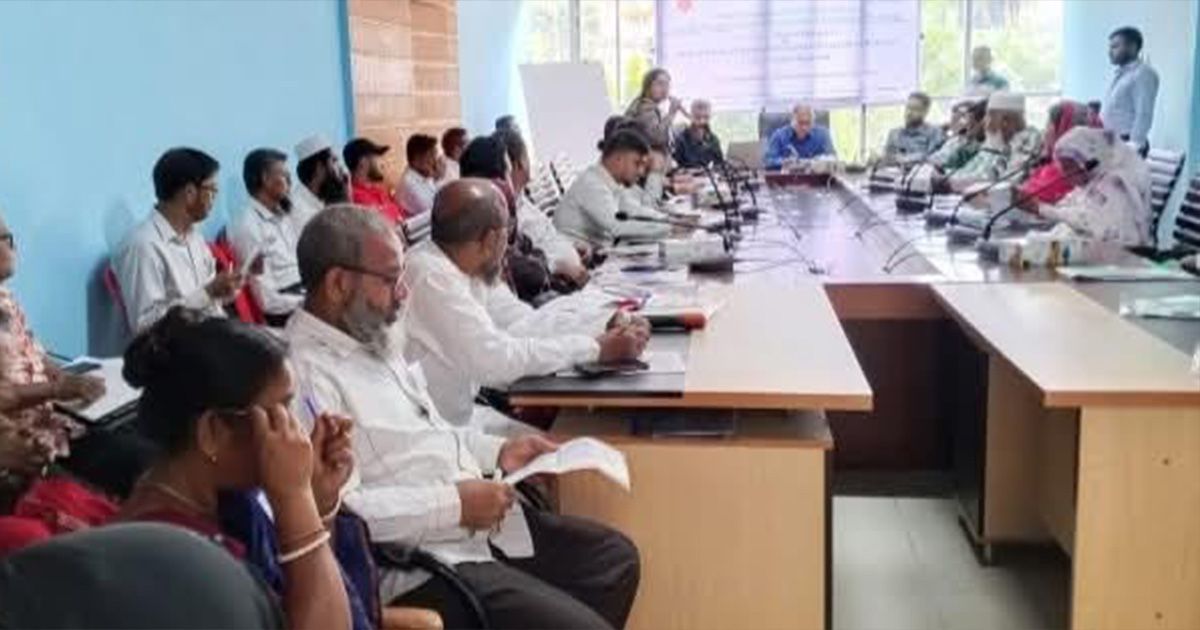 মাগুরা পৌরসভাকে পরিবেশবান্ধব ও বাসযোগ্য নগরী গড়ার লক্ষ্যে আরইউটিডিপির দিনব্যাপী কর্মশালা