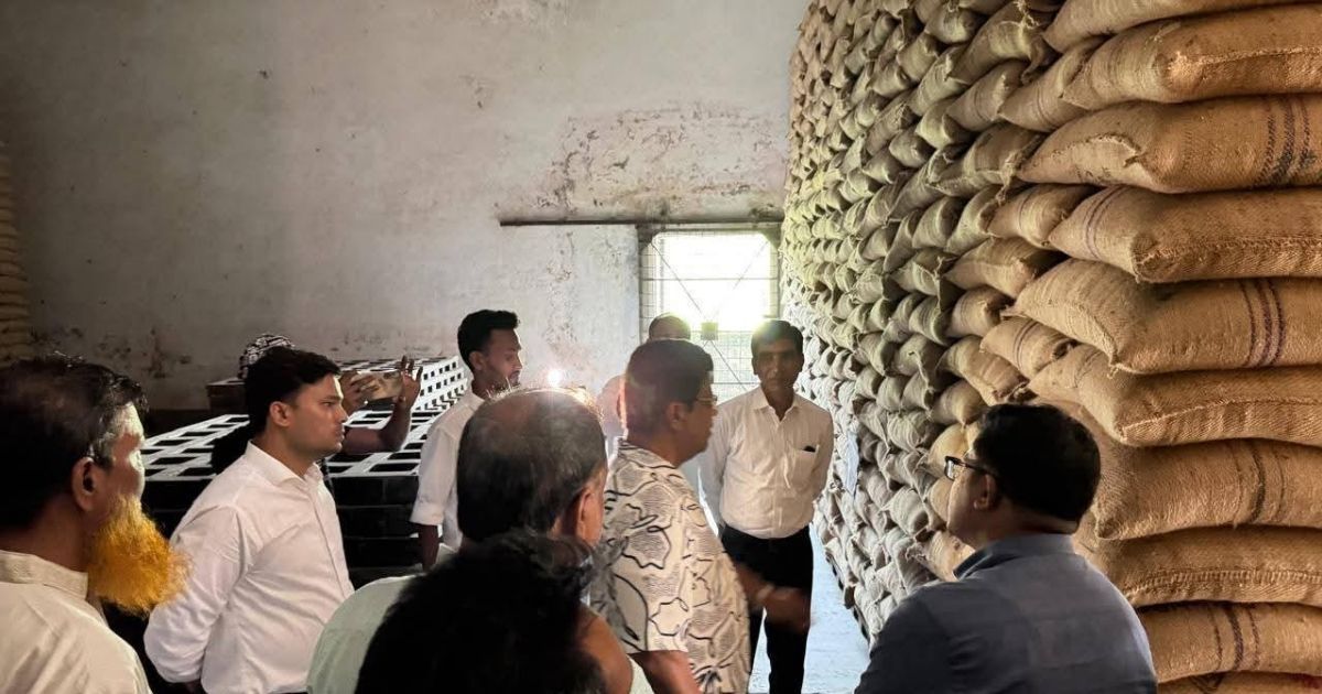 ত্রিশালে ধান সংগ্রহে অনিয়ম রুখতে গুদামে সিসিটিভি স্থাপনের নির্দেশ এমপি লিটনের
