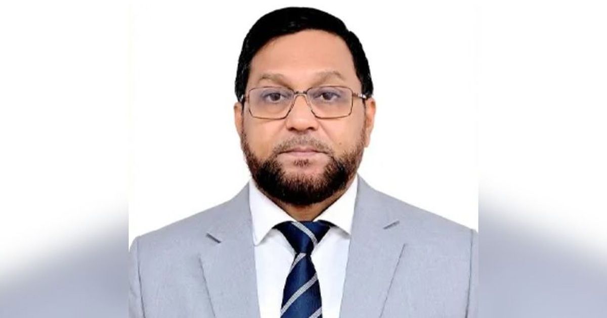 ঈদুল আজহার শৃঙ্খলা বজায় রাখতে হাটের সীমানার বাইরে কোনো পশু রাখা যাবে না: ডিএমপি কমিশনার
