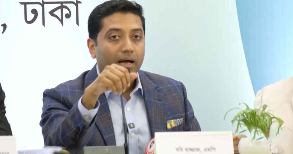 কল্যাণরাষ্ট্র গঠনের জন্য সরকারের ভুল তুলে ধরার অধিকার রয়েছে সবার: প্রতিমন্ত্রী ববি হাজ্জাজ