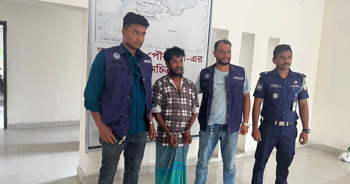 আমতলী-তে কিশোরী ধর্ষণ, অভিযুক্ত খালু গ্রেপ্তার
