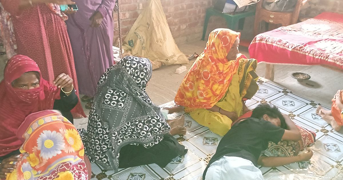 অন্তিম ঈদযাত্রা: নওগাঁয় ভয়াবহ ট্রাক দুর্ঘটনায় নিহত ১৫, আহত ১০