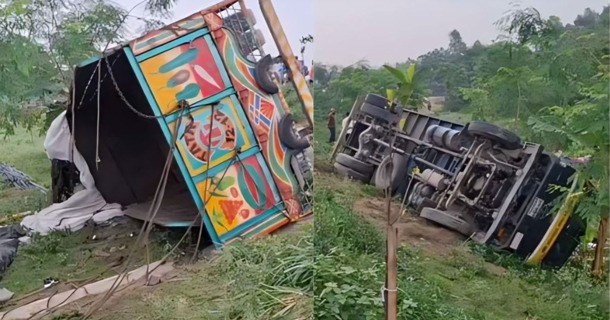 টাঙ্গাইলে ট্রাক উল্টে ১৫ জনের মৃত্যু, আহত ১০