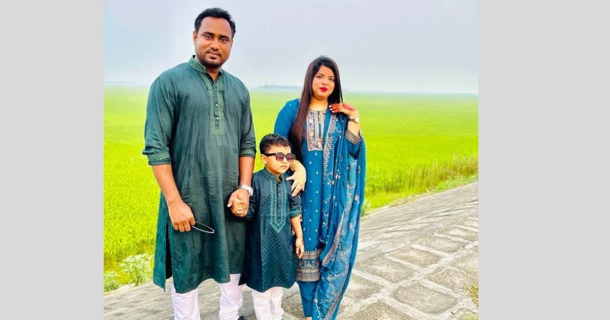 কিশোরগঞ্জে পিকআপ-মোটরসাইকেল সংঘর্ষ, শেষ হলো একটি পরিবার