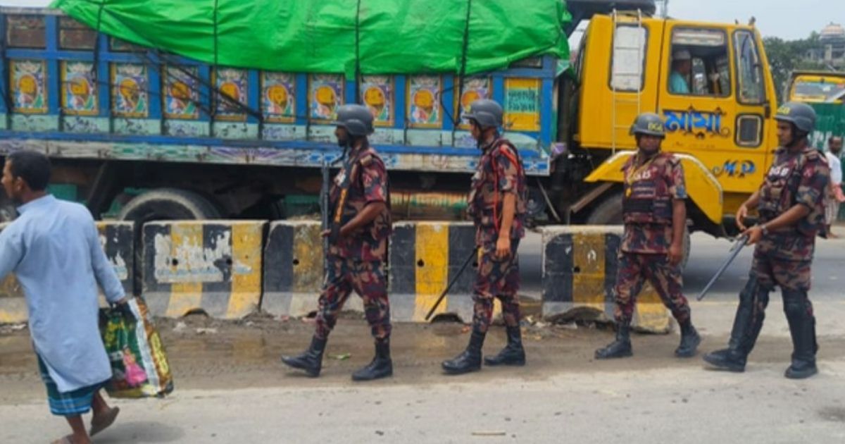ঢাকা-চট্টগ্রাম মহাসড়কে বিজিবির টহল