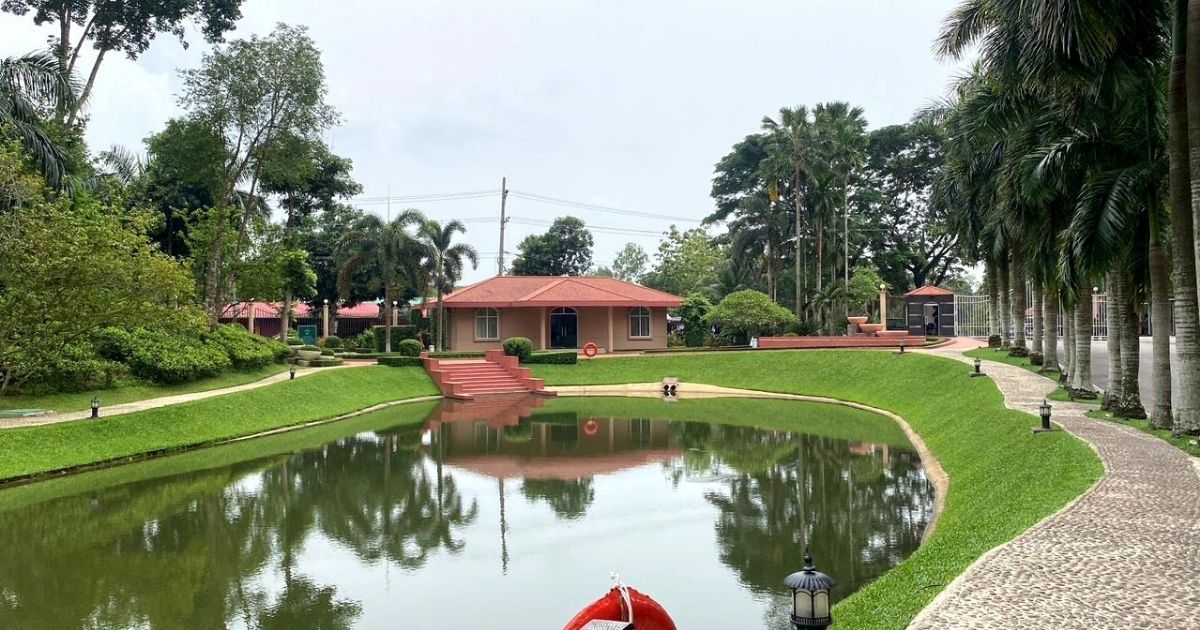 ঈদের আগে মৌলভীবাজারে পর্যটন খরা: বুকিং সংকটে দুশ্চিন্তায় ব্যবসায়ীরা