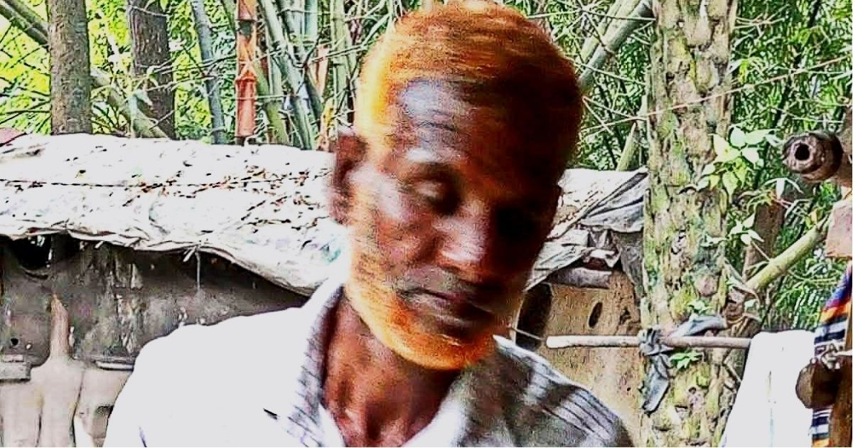 আলমডাঙ্গায় শ্বাসনালীতে আম আটকে বৃদ্ধের মর্মান্তিক মৃত্যু
