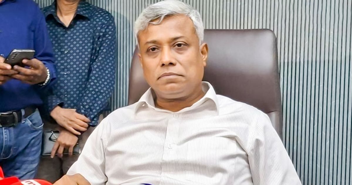 জ্বালানি তেলের দাম বাধ্য হয়ে বাড়ানো হয়েছে: প্রতিমন্ত্রী
