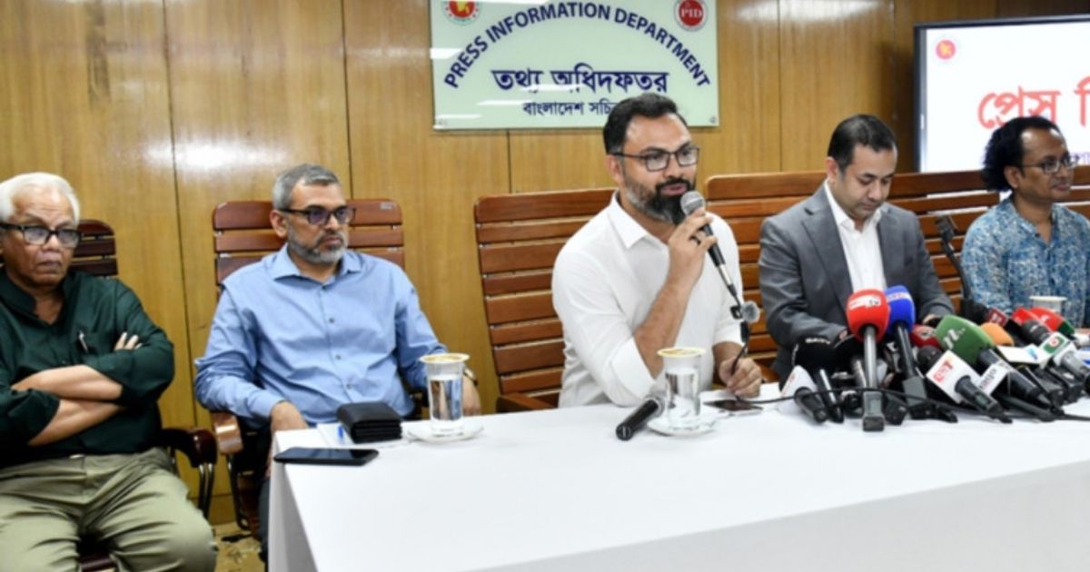 ঢাকাসহ দেশের বিভিন্ন জায়গায় বড় পর্দায় দেখানো হবে বিশ্বকাপ ফুটবল