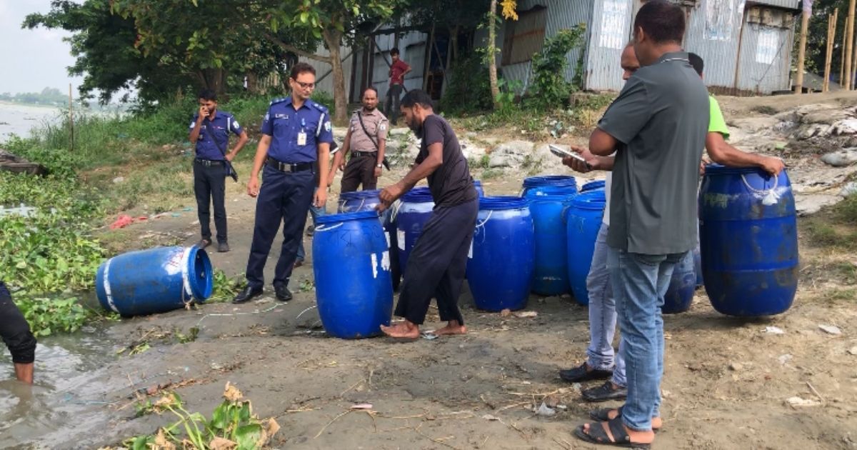 কেরানীগঞ্জে ৩ লাখ ১০ হাজার পিস রেণু জব্দ, ধলেশ্বরীতে অবমুক্ত
