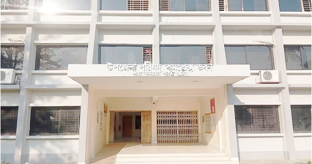 Emergency-civic-services-of-Lama-Upazila-are-being-disrupted-due-to-housing-crisis