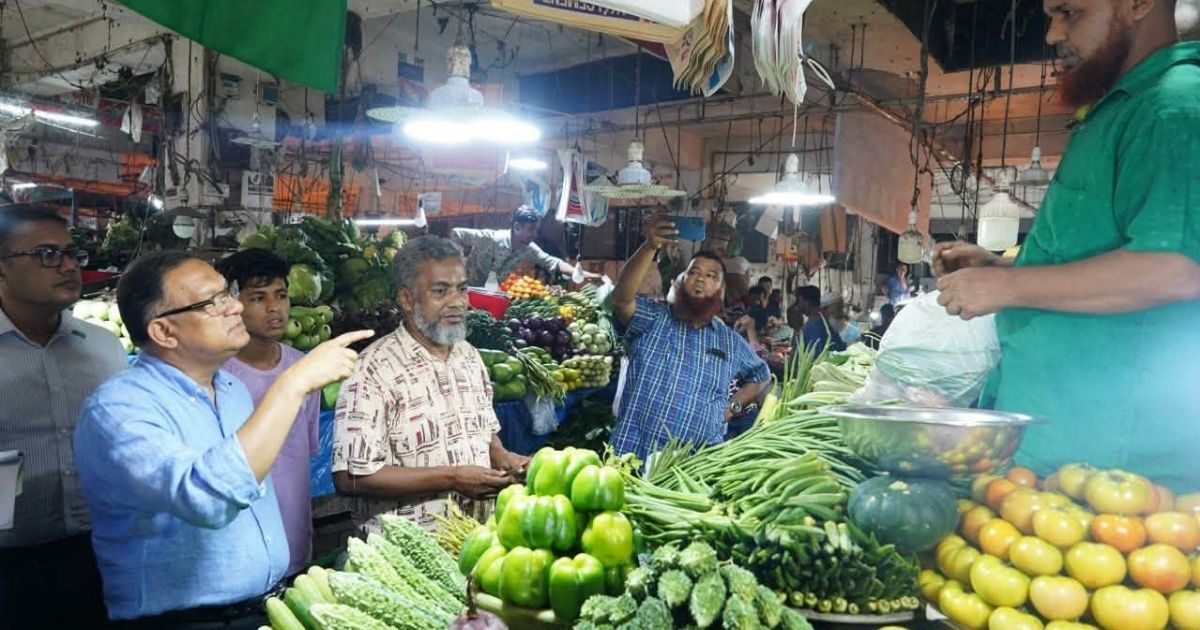 To-bring-relief-to-the-buyers-the-supply-to-the-government-market-in-the-field-is-normal