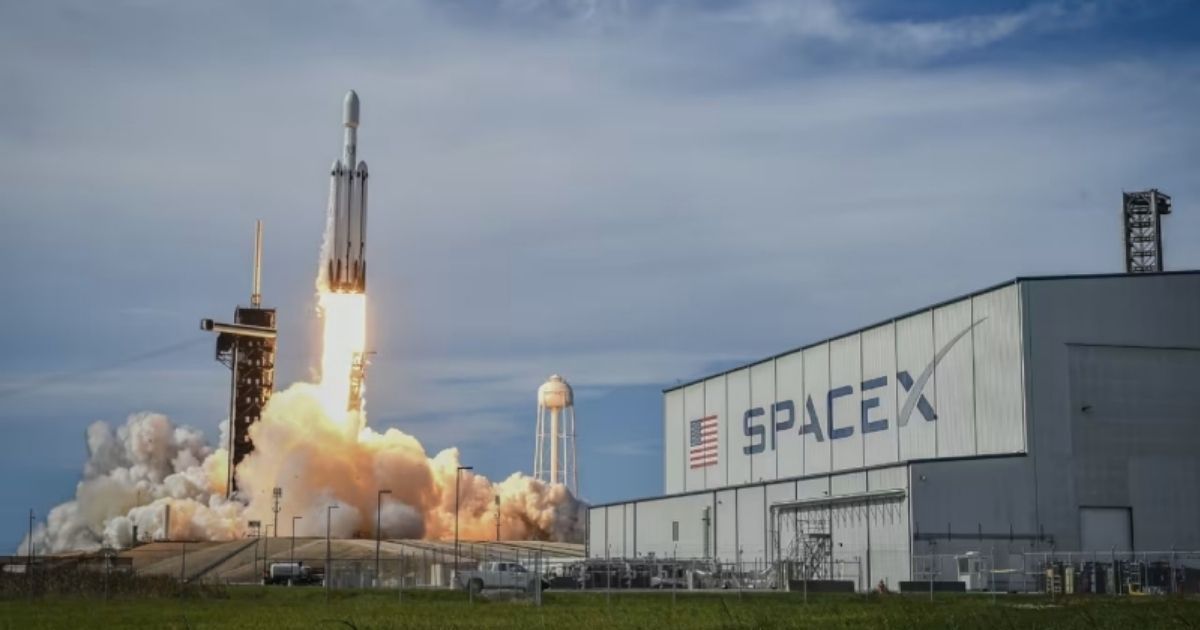 The-market-value-of-Elon-Musks-SpaceX-is-now-and289-trillion