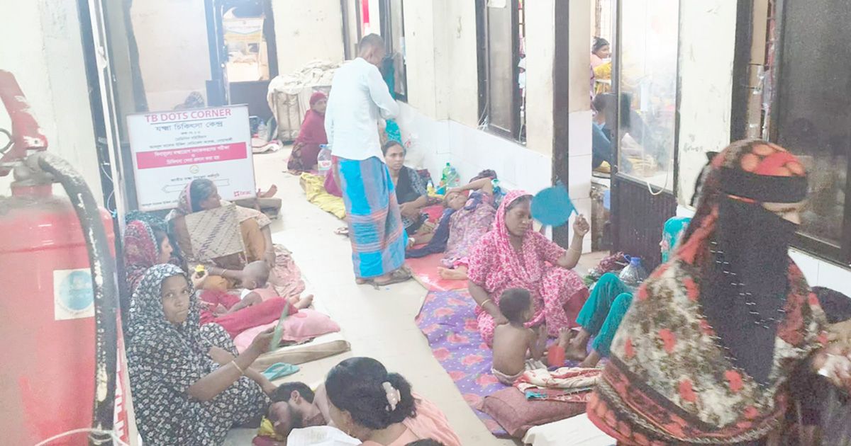 87-children-admitted-to-the-17-bed-measles-ward-in-Noakhali-suffer-from-various-crises