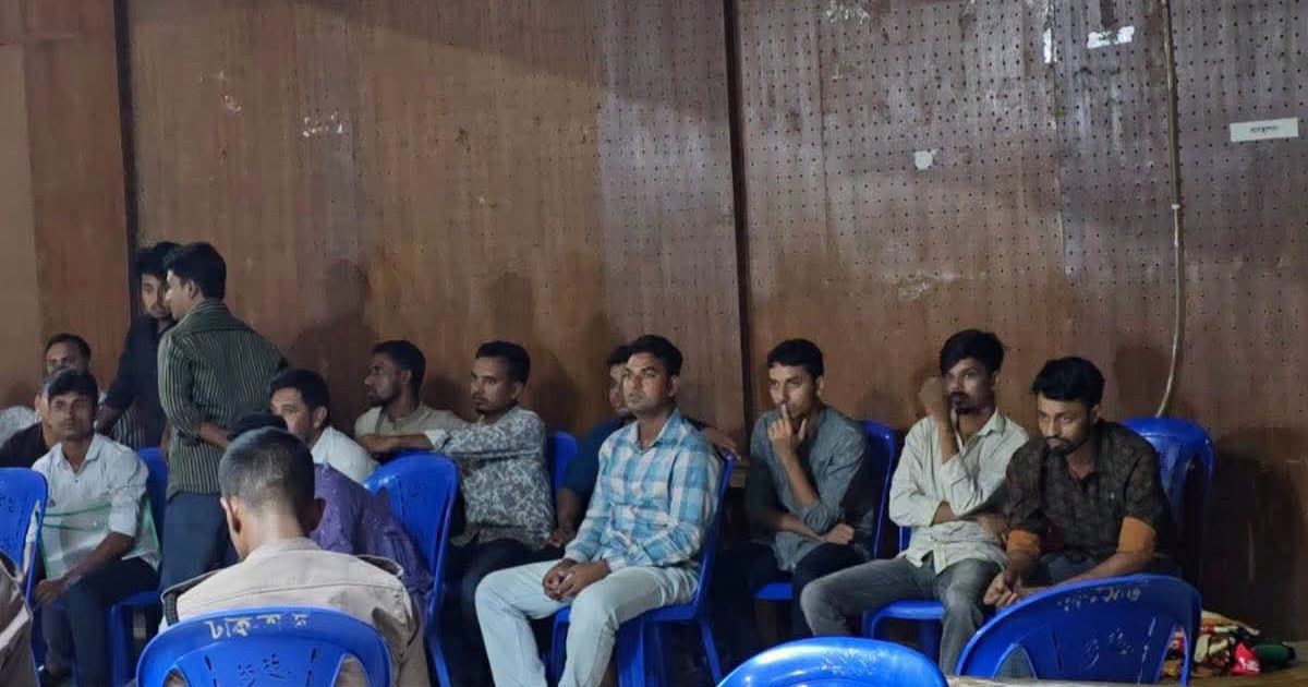50-examinees-detained-in-Dhaka-College-on-the-charge-of-fraud-in-recruitment-examination-of-Food-Directorate