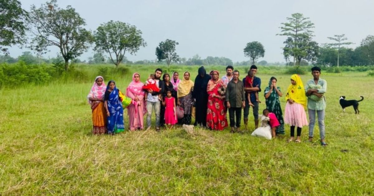 BSF-tried-to-send-20-people-to-Bangladesh-at-Chapainawabganj-border