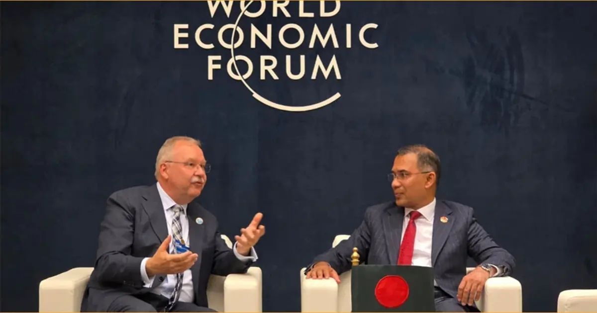 Meeting-of-the-President-and-CEO-of-the-World-Economic-Forum-with-the-Prime-Minister