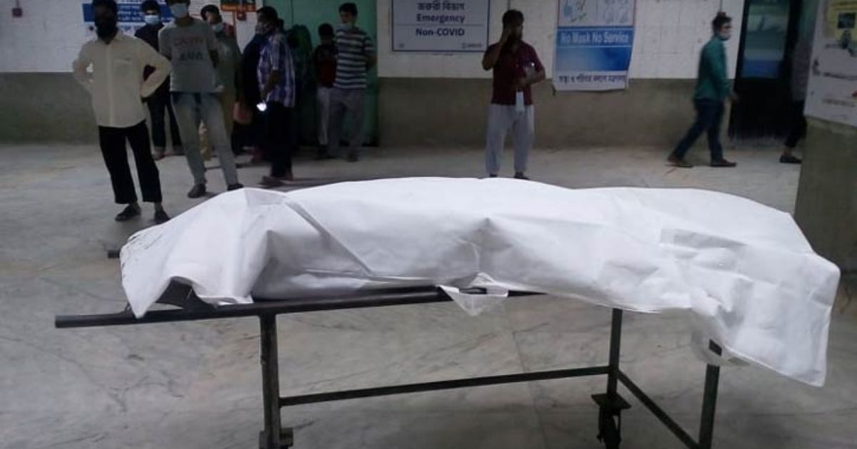 The-body-of-an-unidentified-person-was-recovered-from-a-residential-hotel-in-Bangshal-of-the-capital
