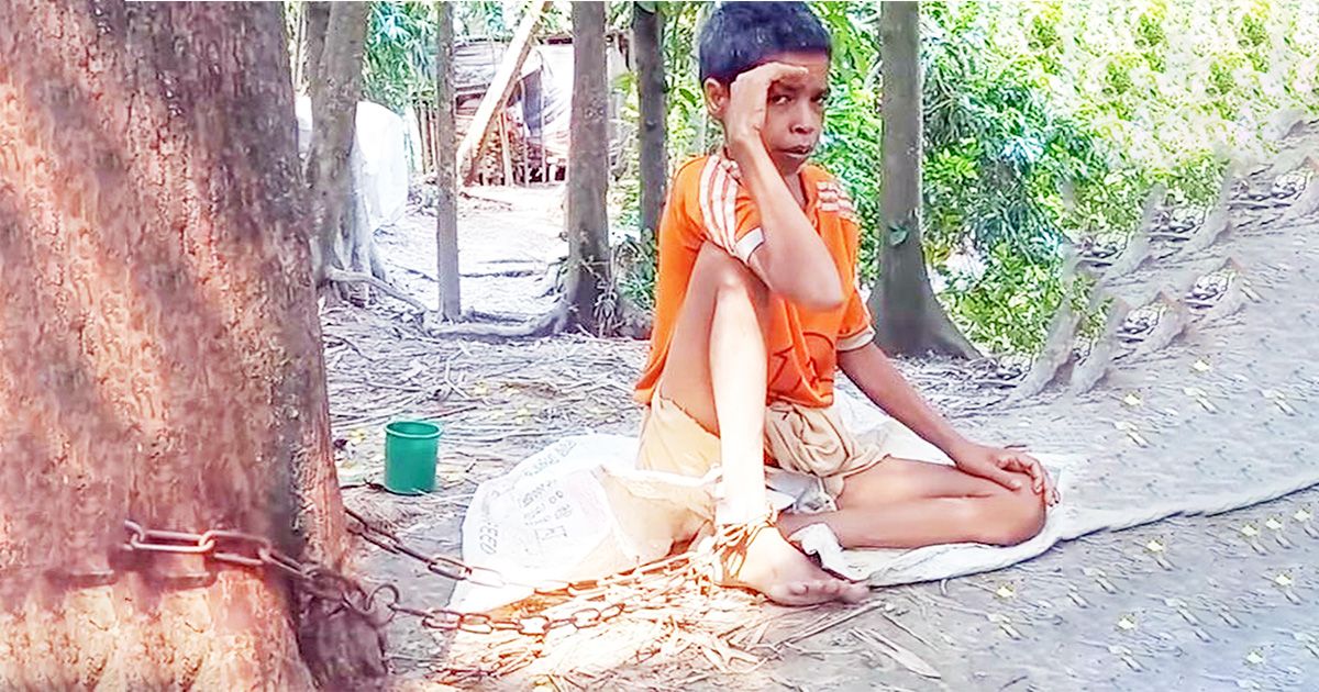 The-family-of-Banlata-Halder-who-has-been-chained-for-18-years-wants-medical-help