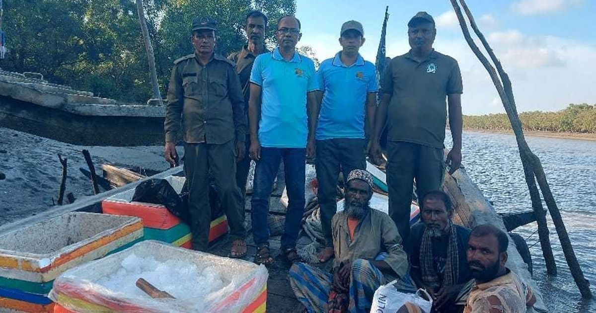 Illegal-fishing-caught-in-Sundarban-3