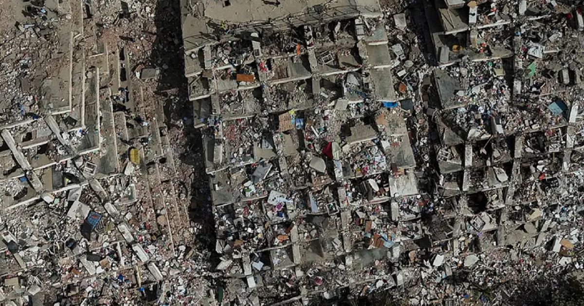 1500-bodies-recovered-from-devastating-earthquake-in-Venezuela-Earthquake