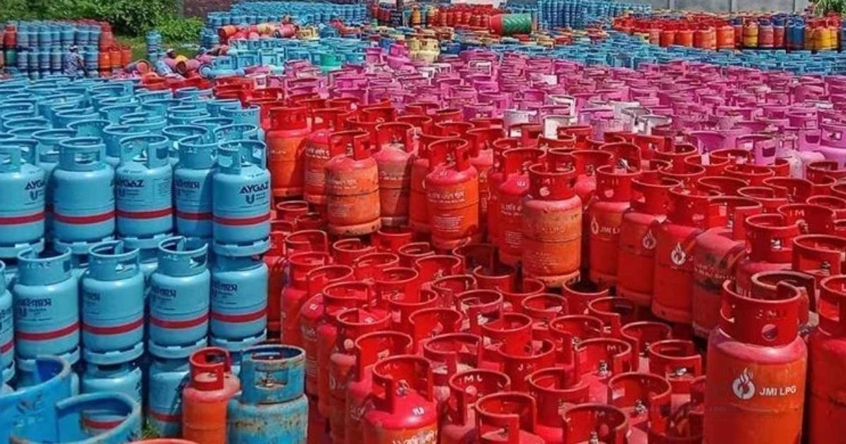 Whether-LPG-price-is-going-up-or-not-will-be-decided-tomorrow