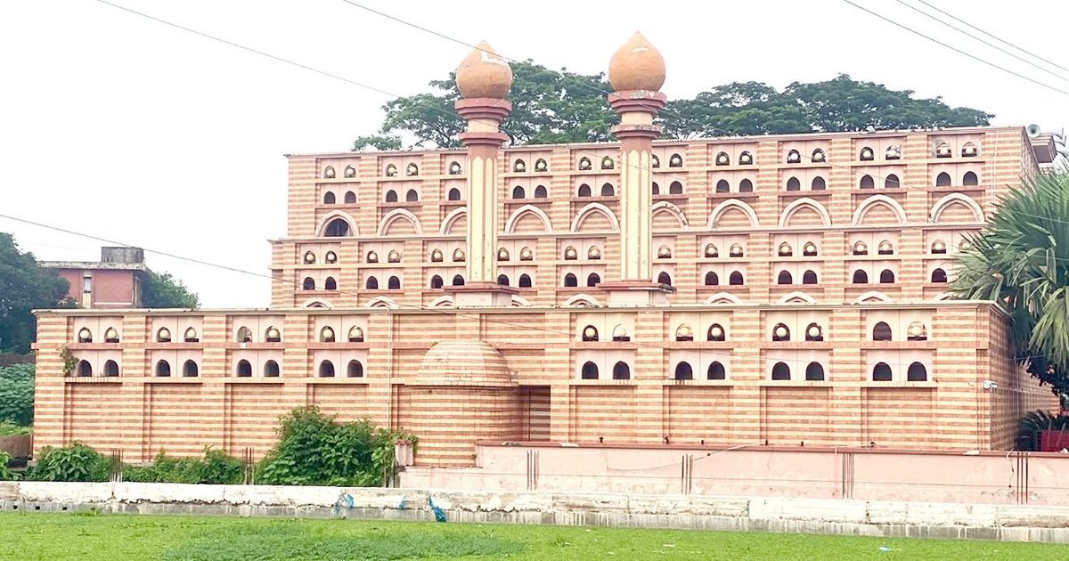 Three-hundred-year-old-Belabo-Mosque-is-a-witness-of-time-in-Narsingdi