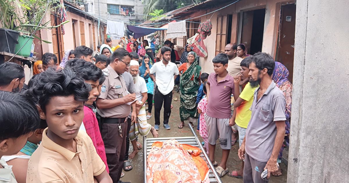 Two-students-died-after-bathing-in-the-Turag-river-in-Tongir
