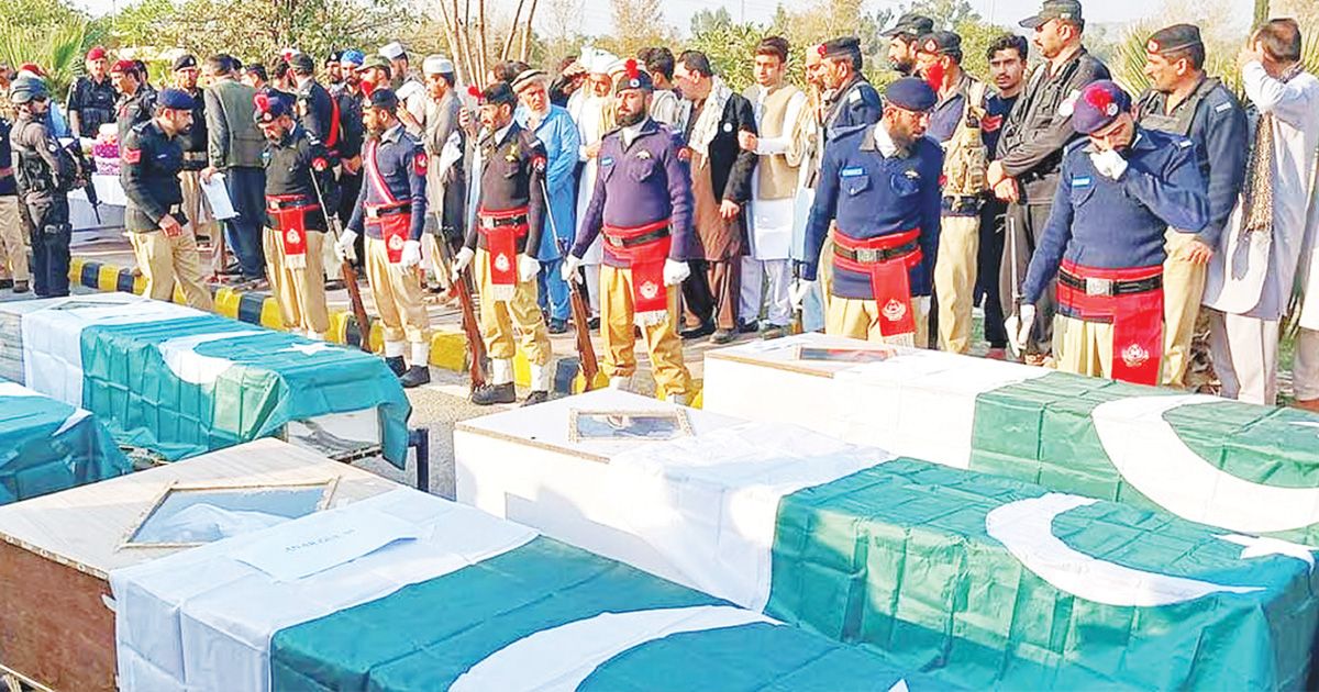 9-police-officers-were-killed-in-a-terrorist-attack-in-Pakistan