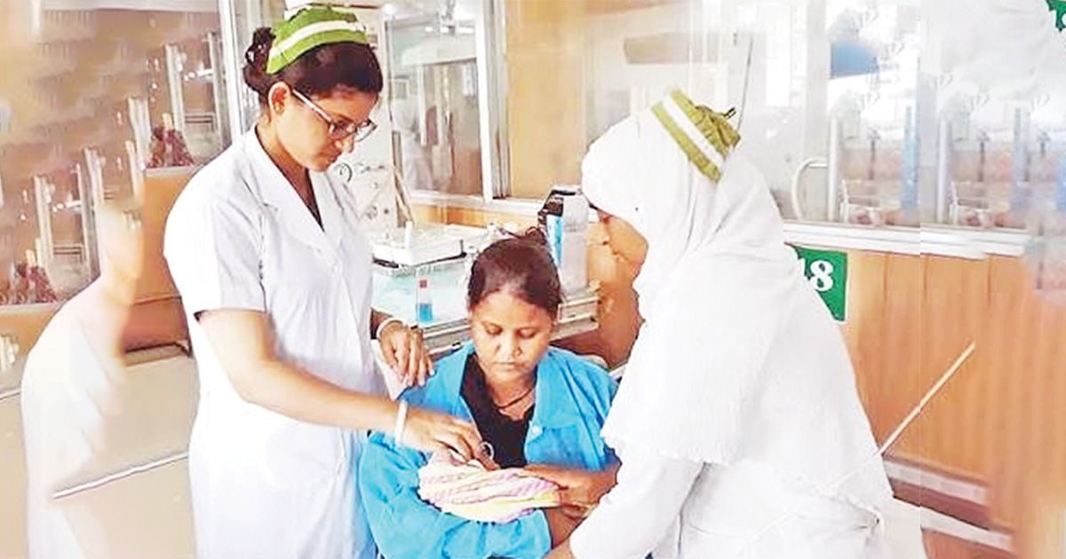 100000-health-workers-are-being-recruited-to-solve-the-manpower-crisis-Health-Minister-in-Parliament