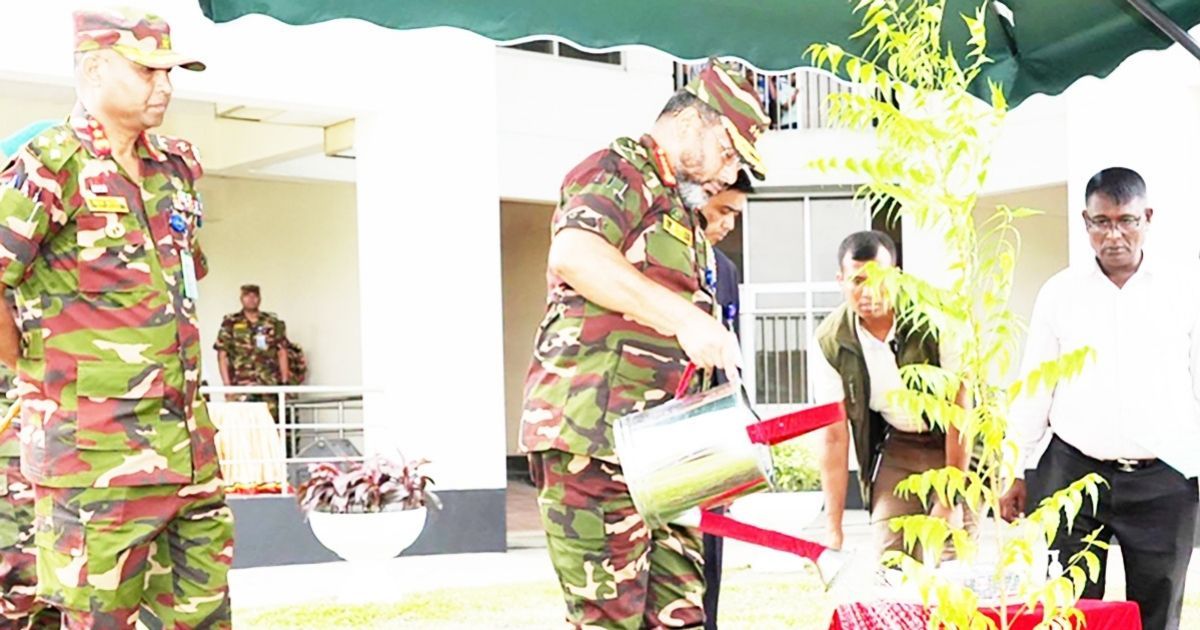 The-army-chief-inaugurated-the-tree-plantation-campaign