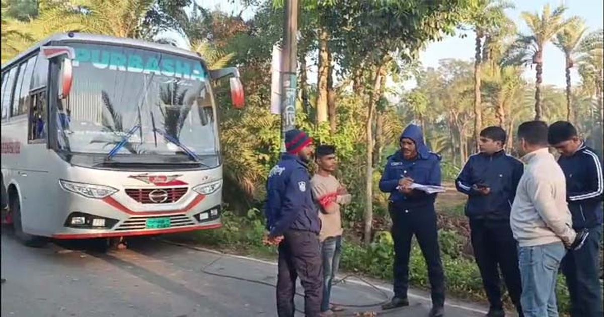 Passenger-bus-robbery-on-Chuadanga-Darshana-highway