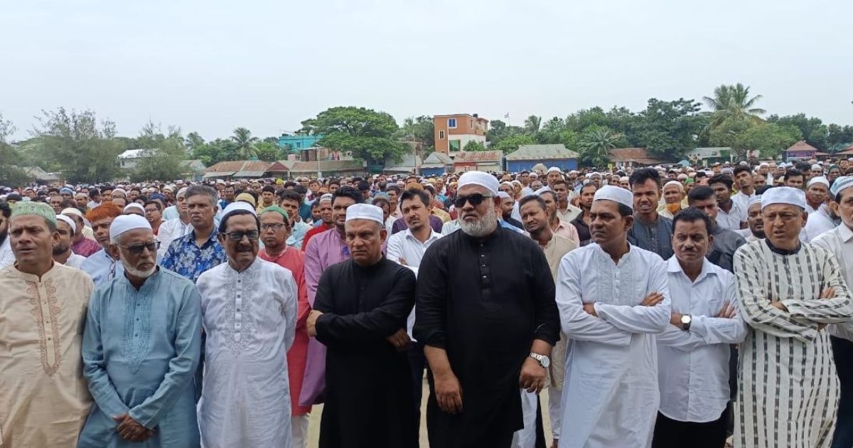 Jahangir-Alam-the-late-president-of-Mithamain-Upazila-BNP-has-completed-his-funeral