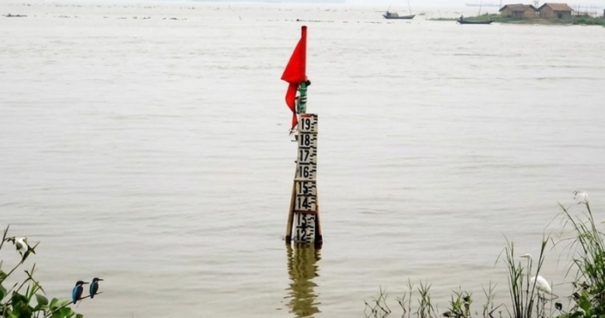 Heavy-rain-forecast-in-Chittagong-and-Barisal-river-water-in-3-districts