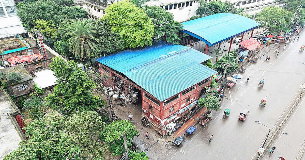 Muktangan-was-not-freed-from-possession-of-the-car-even-at-the-expense-of-one-and-a-half-crore-rupees