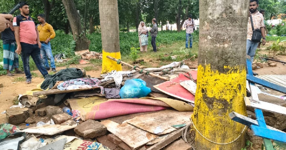 Evacuation-of-Rajiv-Shahs-alleged-mosque-from-Suhrawardy-Udyan