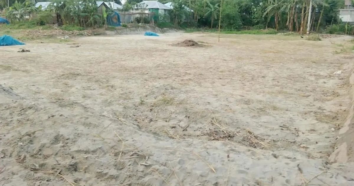 গাইবান্ধায় সিন্ডিকেটের পকেটে কোটি টাকা, রাজস্ব হারাচ্ছে সরকার
