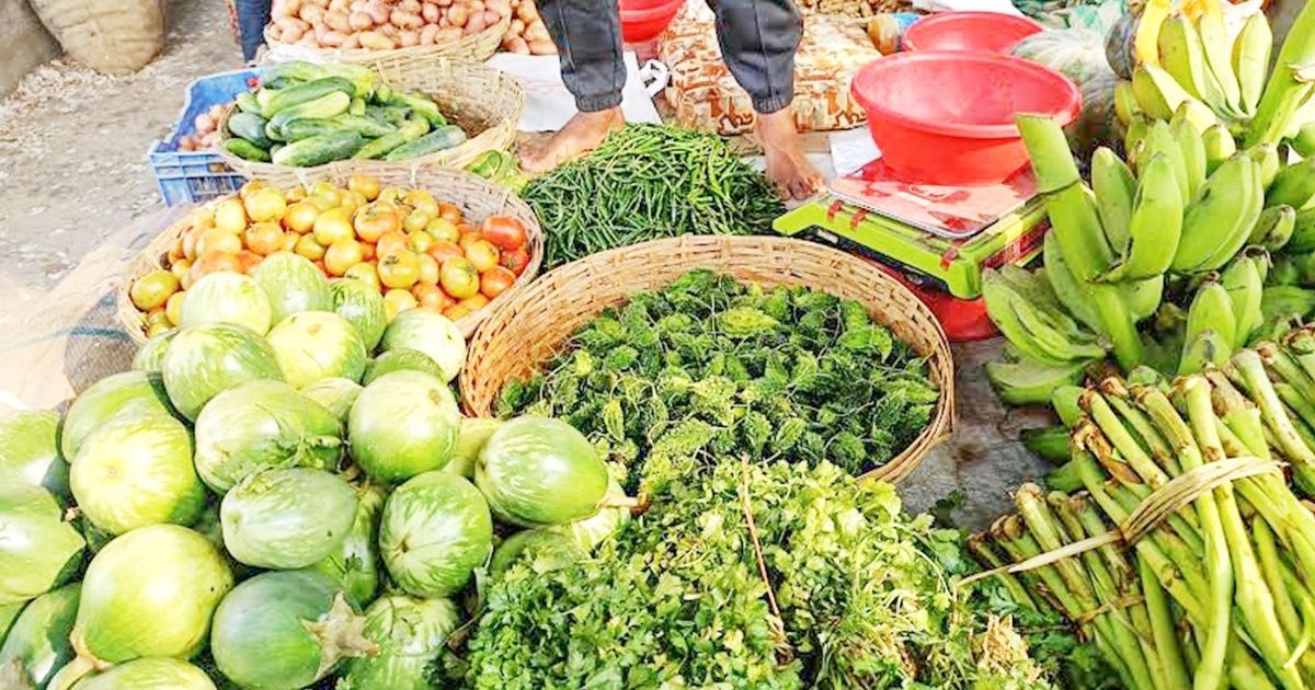 In-Jeevannagar-there-is-no-relief-in-vegetables-and-fish-and-meat-markets