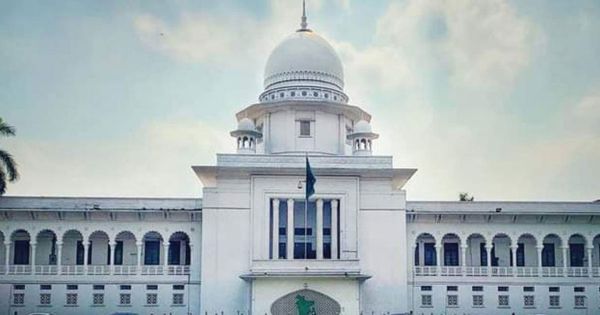 বৈষম্যবিরোধী আন্দোলনের মামলায় আসামি গ্রেফতারে অনুমতির সিদ্ধান্ত হাইকোর্টে স্থগিত